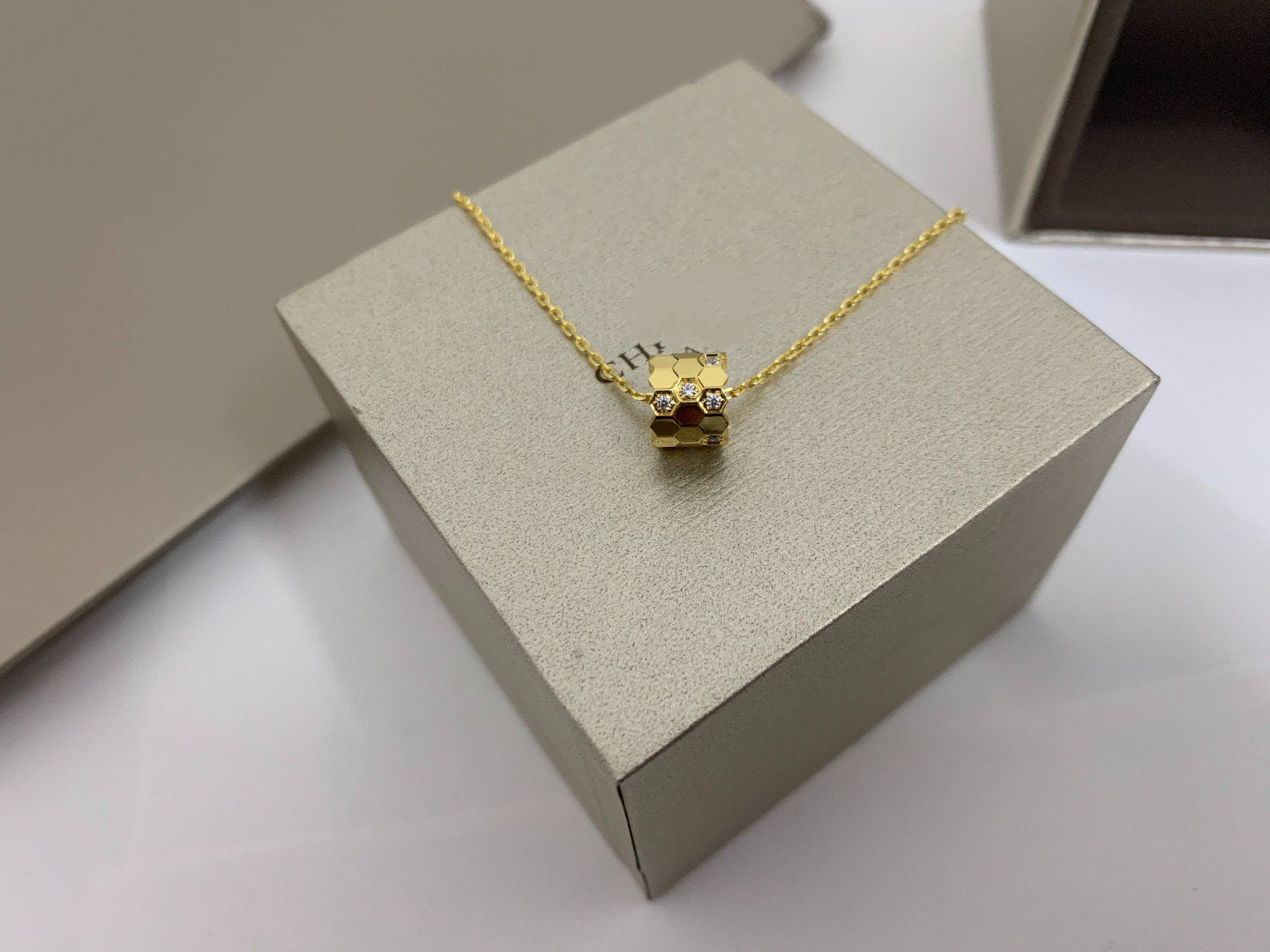 [Rose Jewellery]BEE LOVE DIAMOND NECKLACE