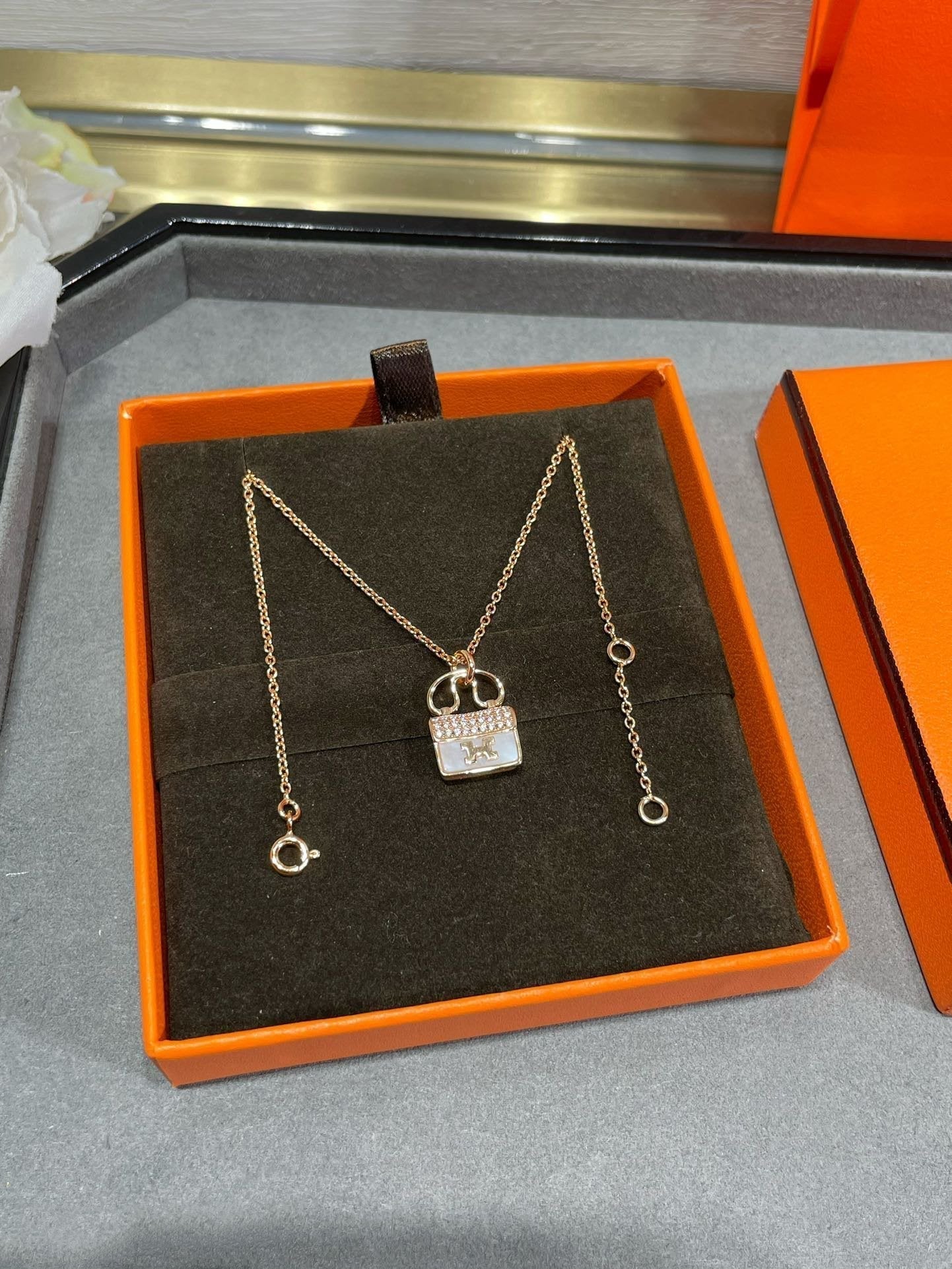 [Rose Jewellery]H CIRCE MOISSANITE PENDANT NECKLACE GOLD