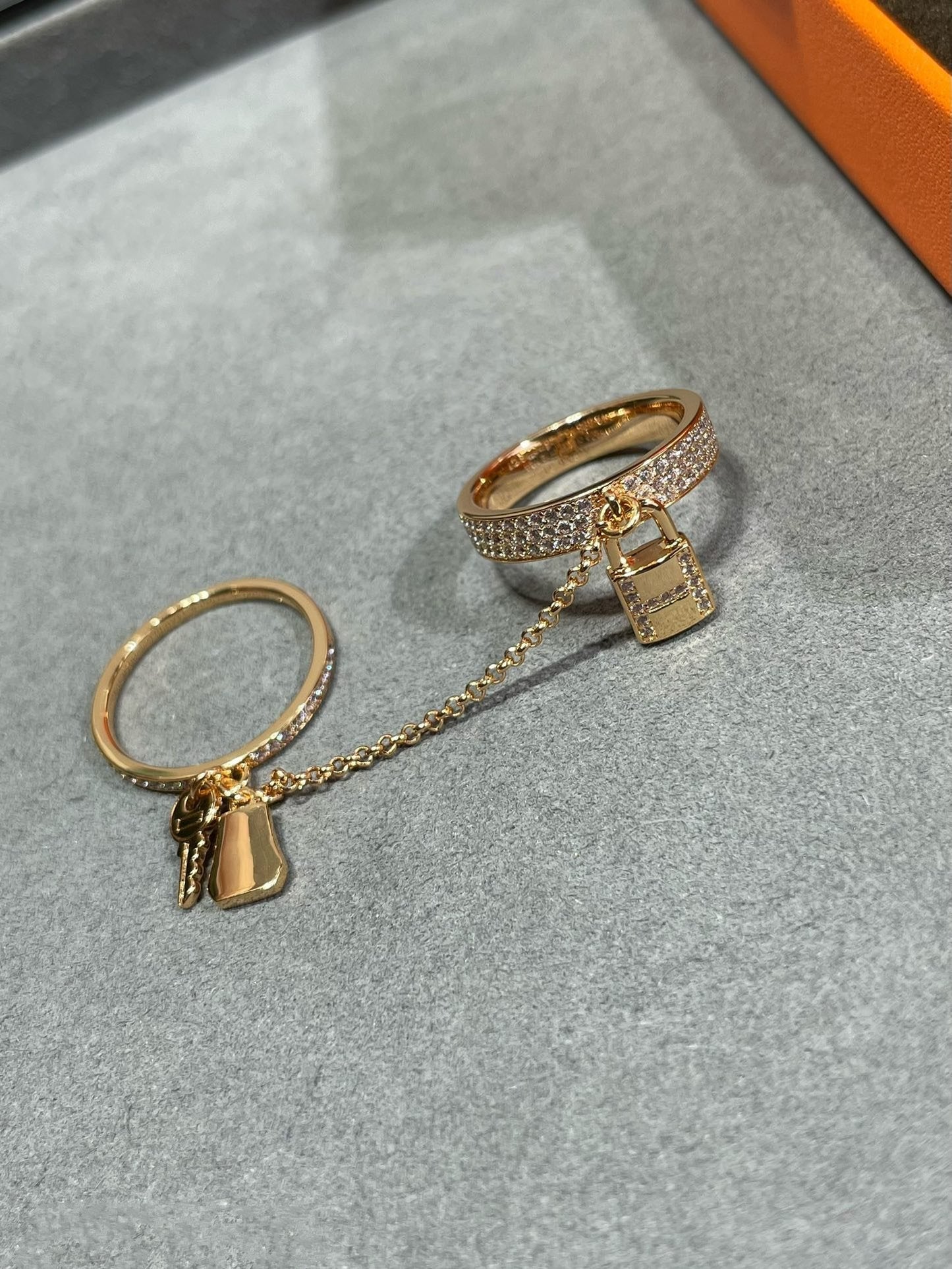 [Rose Jewellery]HM KELLY CLOCHETTE DOUBLE RING IN ROSE GOLD WITH DIAMONDS