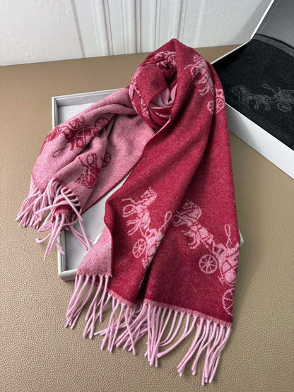 HORSE & CARRIAGE PRINT SCARF 195 CM IN RED PINK 375240