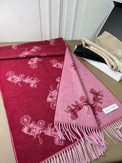 HORSE & CARRIAGE PRINT SCARF 195 CM IN RED PINK 375240