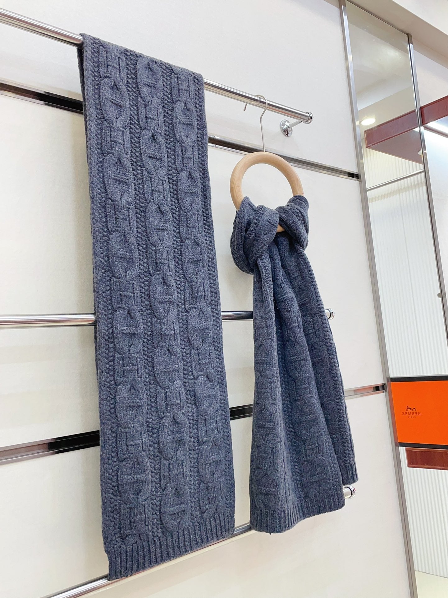 FAUBOURG MUFFLER 170 CM IN PEGEON BLUE CASHMERE