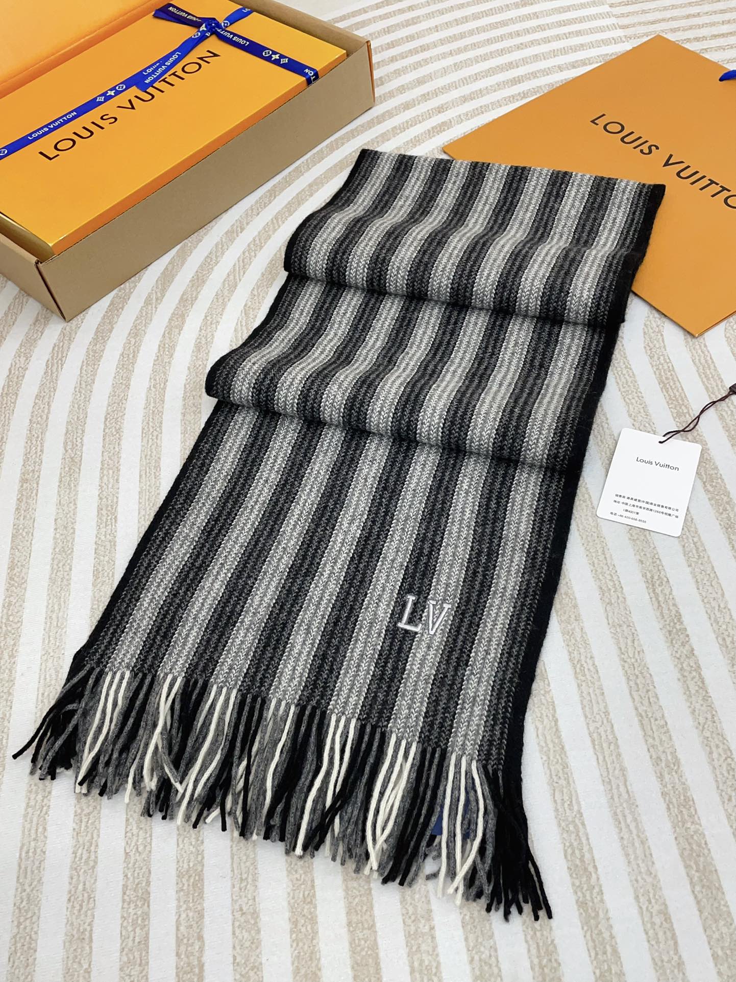 KNITTED SCARF 180 CM IN BLACK MIX GRAY CASHMERE 388179