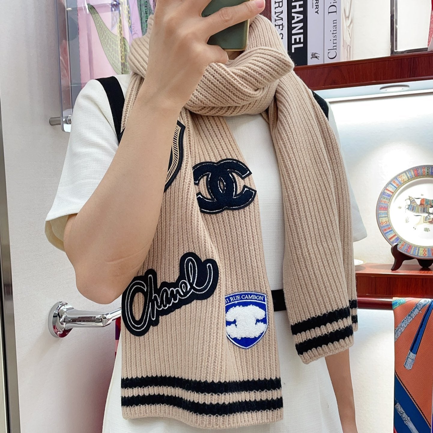 SCARF 180 CM IN TAN BEIGE PURE CASHMERE WITH STICKER 390000