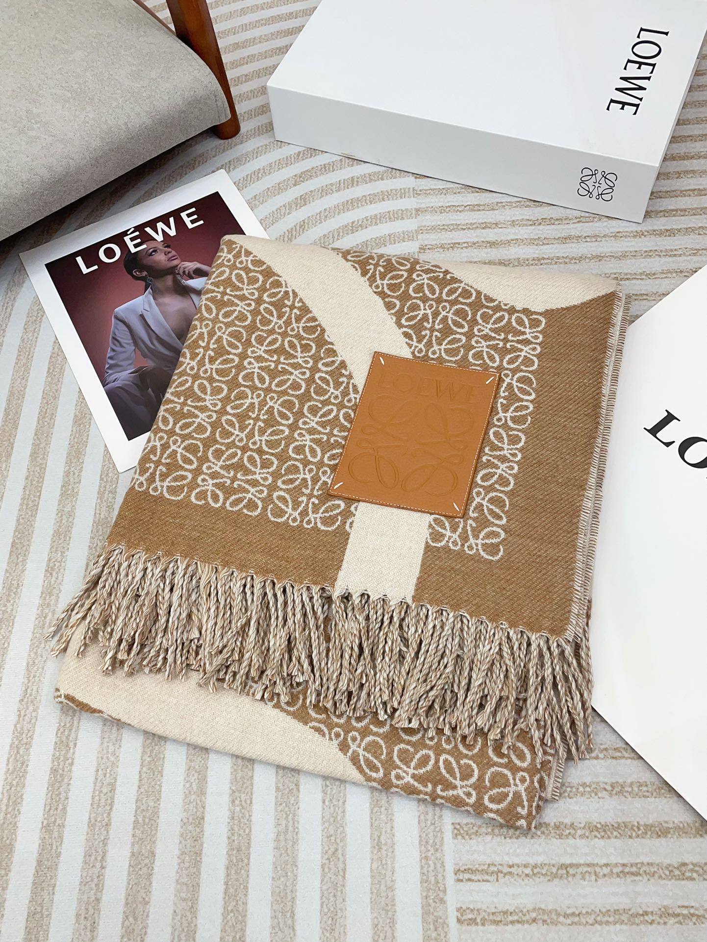 ANAGRAM SCARF 140 CM IN CAMEL BEIGE WOOL 410213