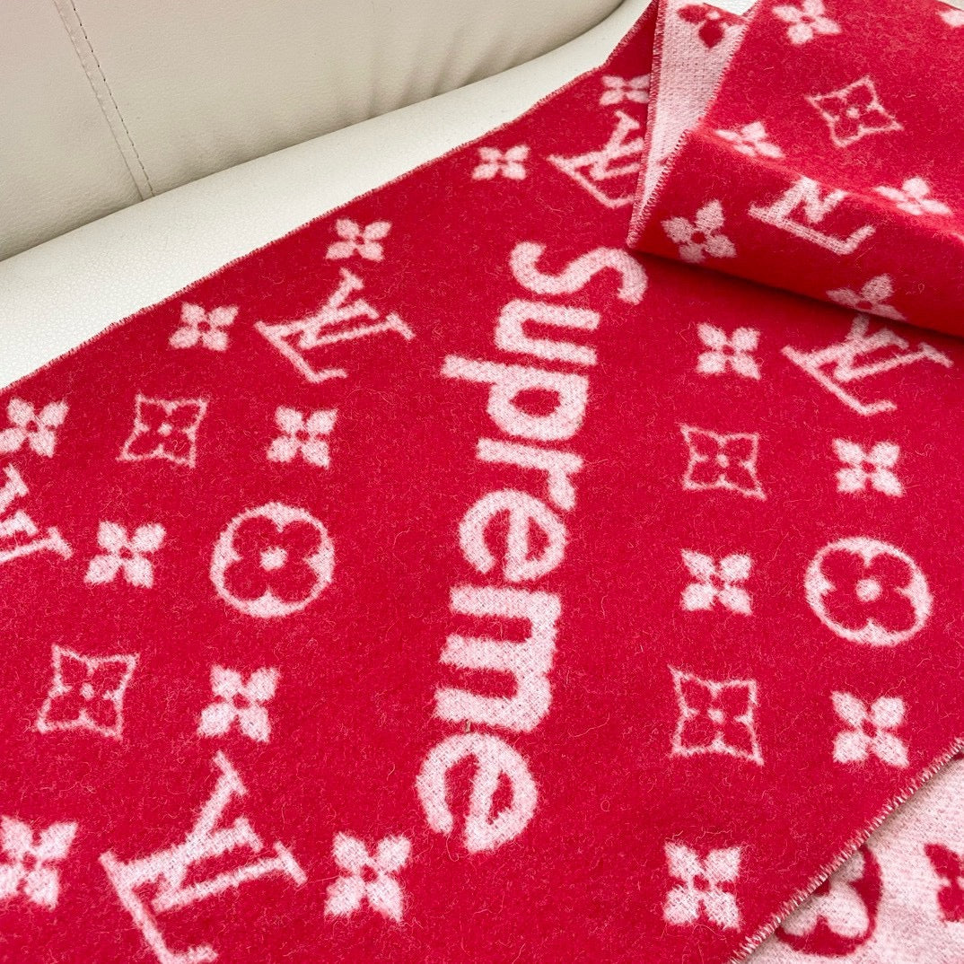 SUPREME X MONOGRAM 180 CM SCARF IN CHERRY RED WOOL AND CASHMERE 392942