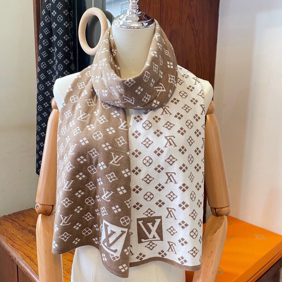 AMAZINGRAM SCARF 200 CM IN CAMEL BEIGE WOOL AND SILK 396530