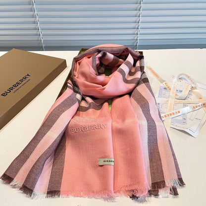 WIDE CHECK CASHMERE SCARF 200 CM IN ROSE PINK CASHMERE 407325