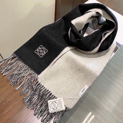 SCARF 180 CM IN BLACK AND WHITE WOOL AND CASHMERE 411795