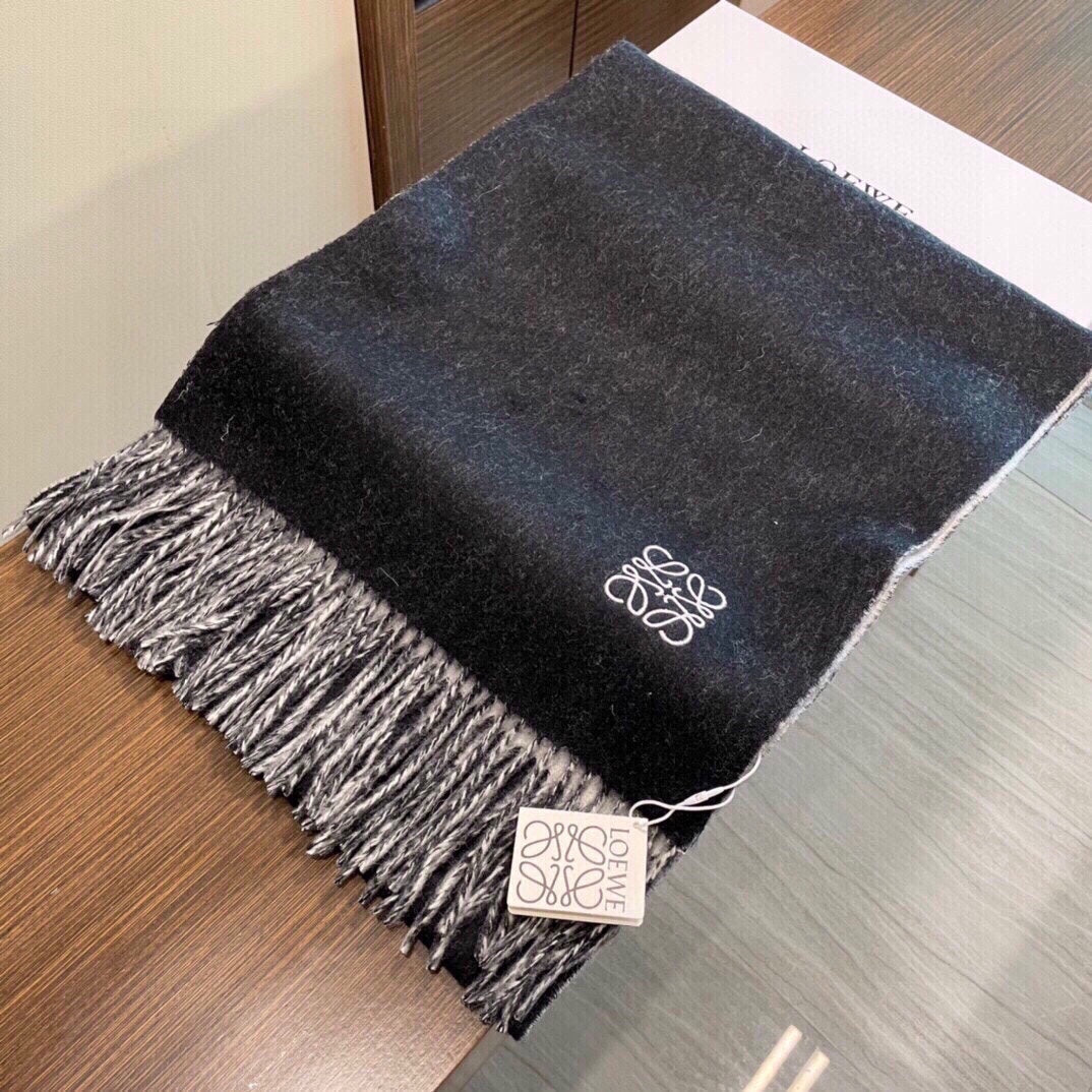 SCARF 180 CM IN BLACK AND WHITE WOOL AND CASHMERE 411795