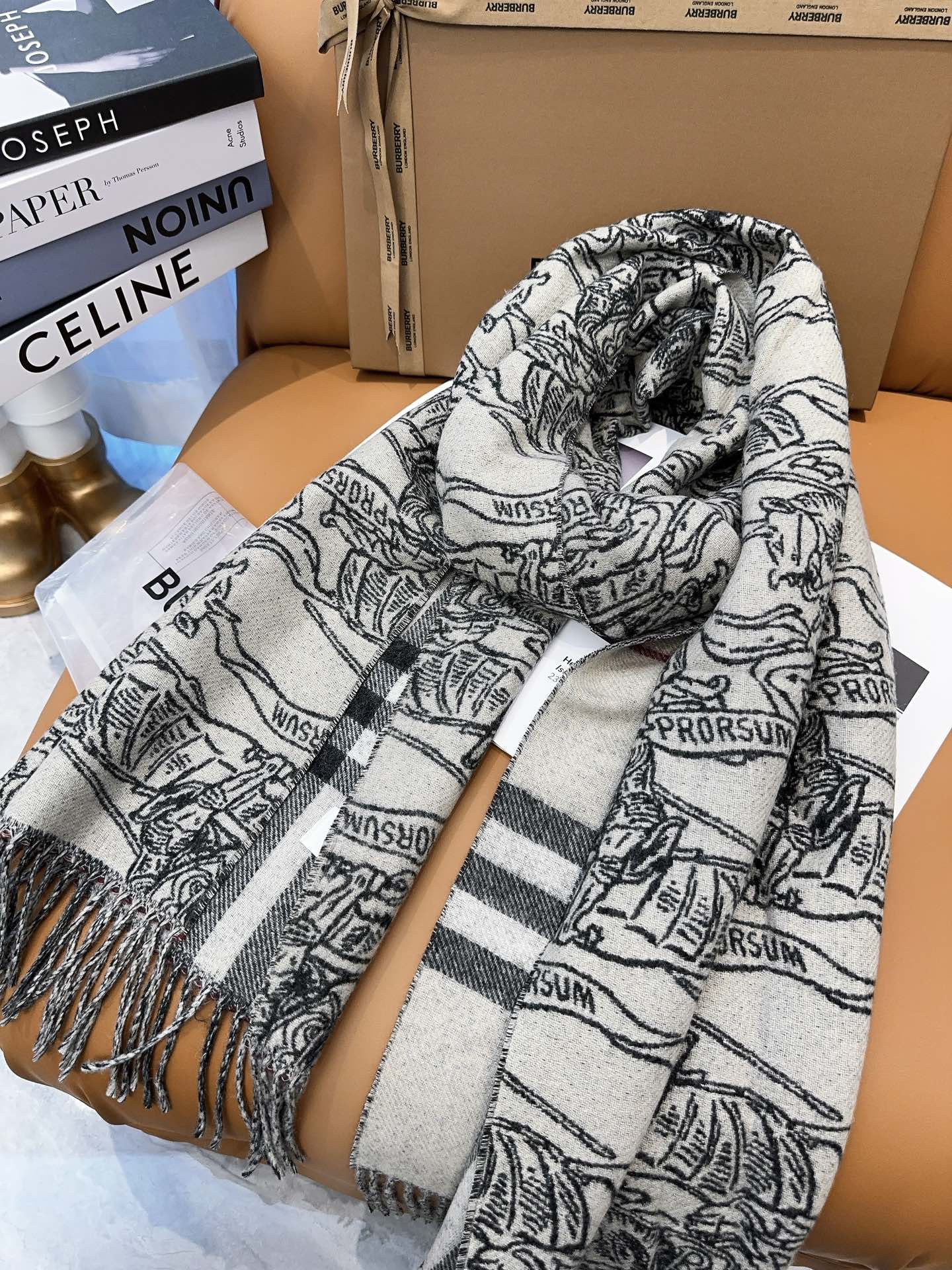 SCARF 210 CM IN WHITE MIX BLACK CASHMERE 408617