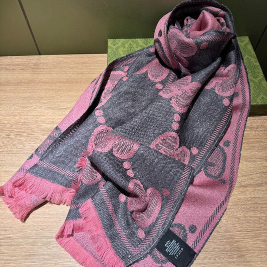 SCARF 195 CM IN DARK PINK GG WOOL LAM JACQUARD 403976