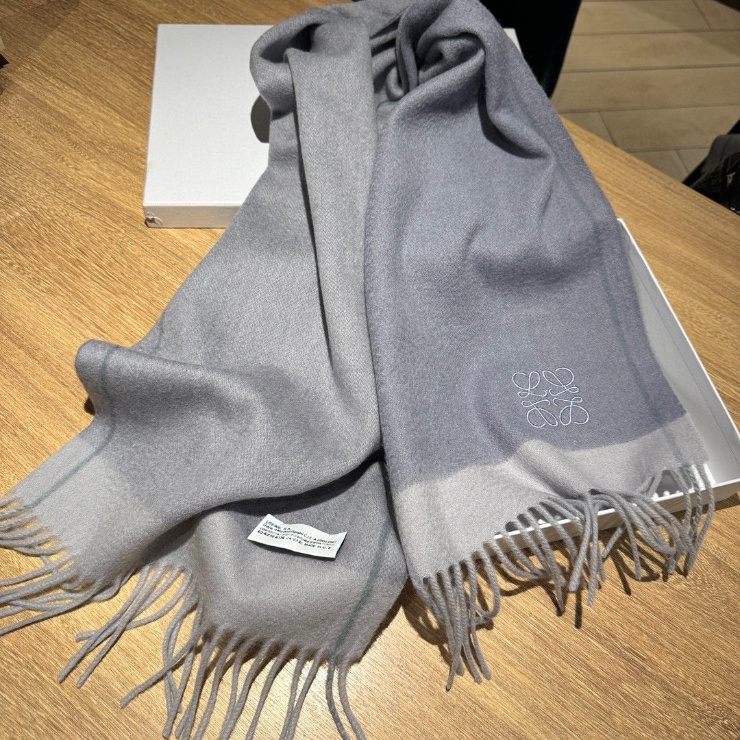 SCARF 180 CM IN COOL GRAY CASHMERE 407395