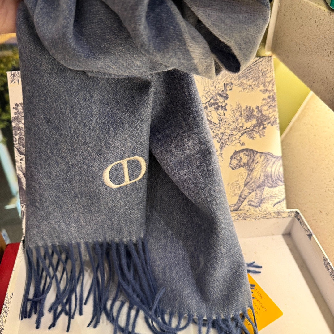 SCARF 180 CM IN PACIFIC BLUE CASHMERE AND WOOL 408837