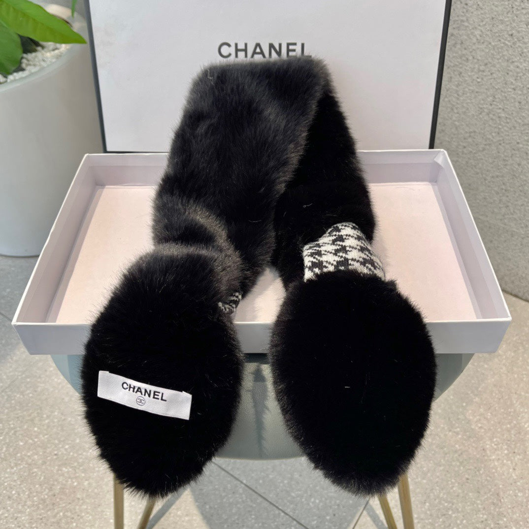 SCARF IN BLACK RABBIT FUR 397452