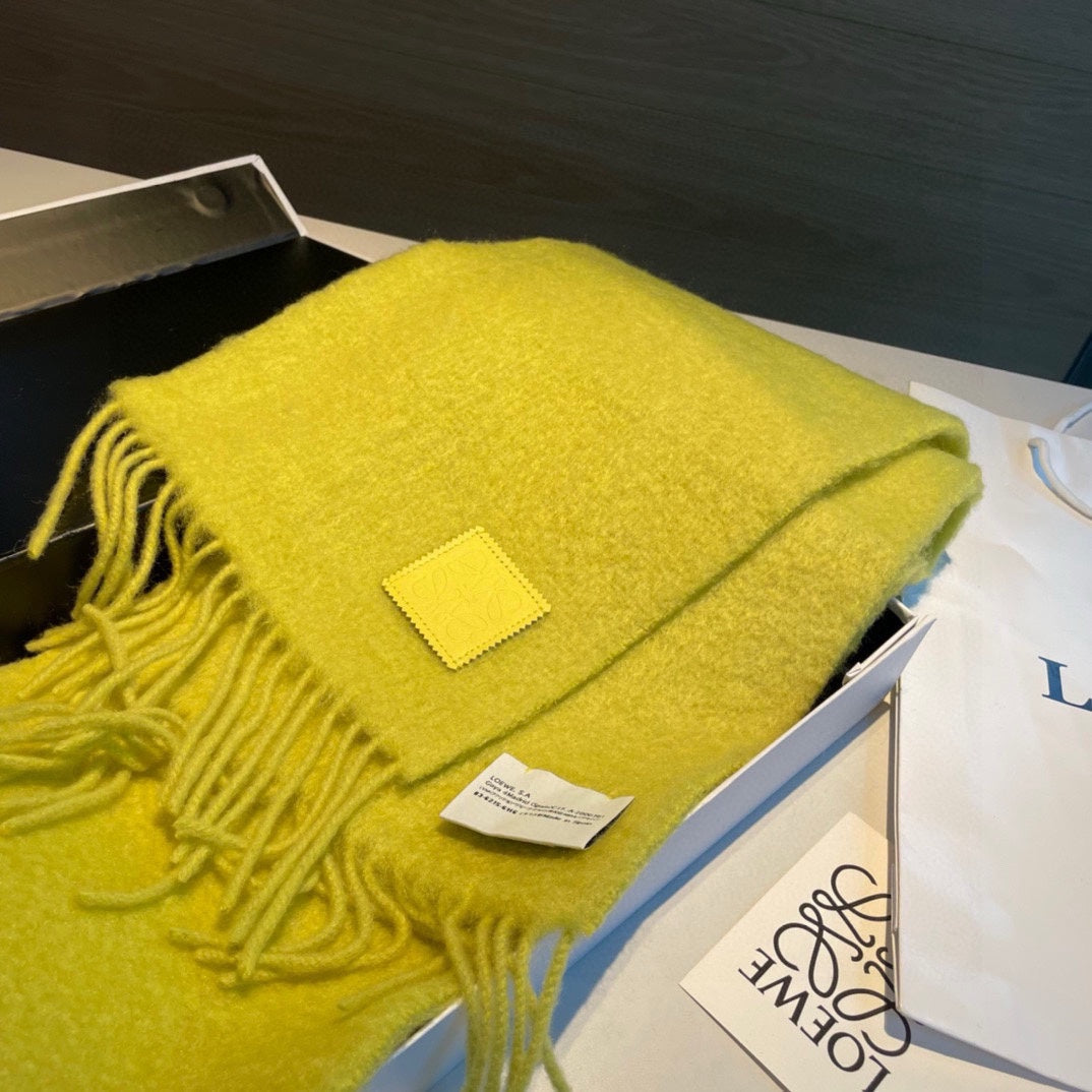 SCARF IN NEON YELLOW MOHAIR AND WOOL 411685