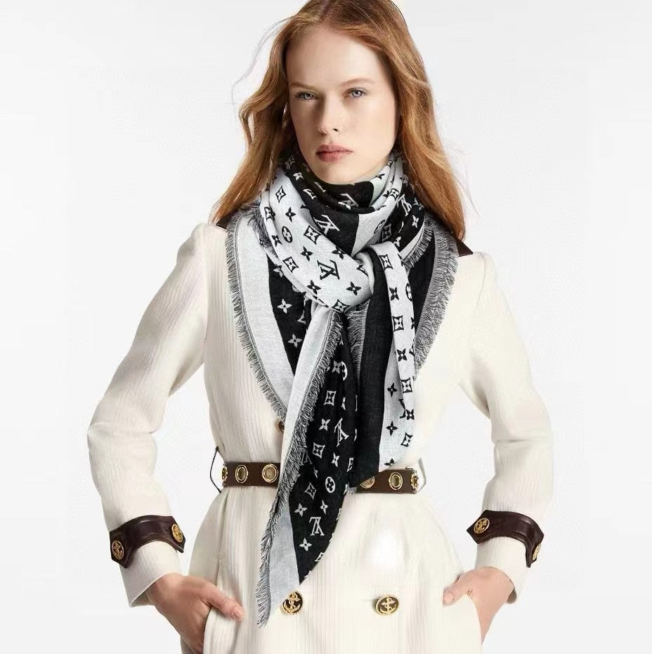 MONOGRAM 140 CM SQUARE SCARF IN BLACK MIX WHITE CASHMERE 391107