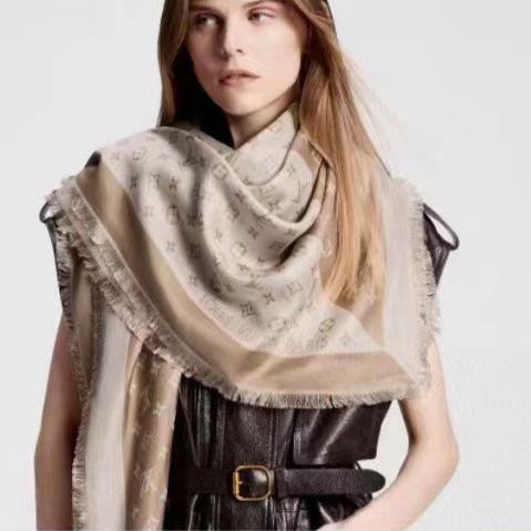 MONOGRAM 140 CM SQUARE SCARF IN PEANUT BROWN MIX WHITE CASHMERE 391108