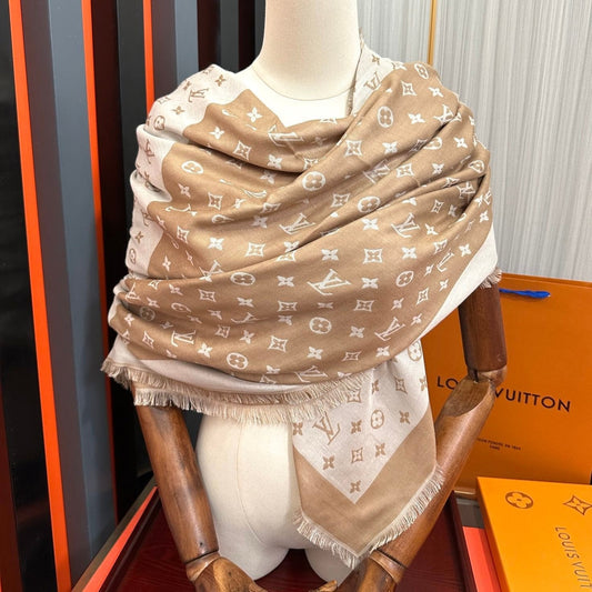 MONOGRAM 140 CM SQUARE SCARF IN PEANUT BROWN MIX WHITE CASHMERE 391108