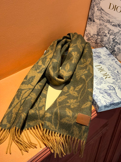 SCARF 180 CM IN OLIVE GREEN MONOGRAM CASHMERE 394642