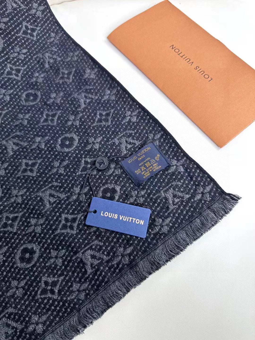 SCARF 180 CM IN PRUSSIAN BLUE CLASSIC MONOGRAM CASHMERE 396439