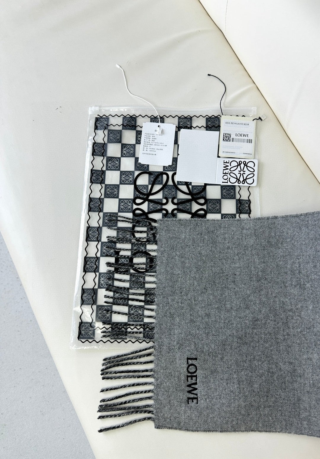 ANAGRAM SCARF 182 CM IN BLACK MIX DOVE GRAY WOOL AND CASHMERE 408524