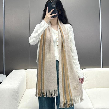 SCARF 180 CM IN ALMOND BEIGE CASHMERE 410158