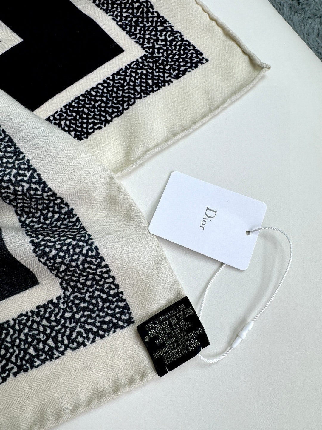 MONOGRAM SQUARE SCARF 140 CM IN BLACK MIX WHITE  CASHMERE AND SILK 413742