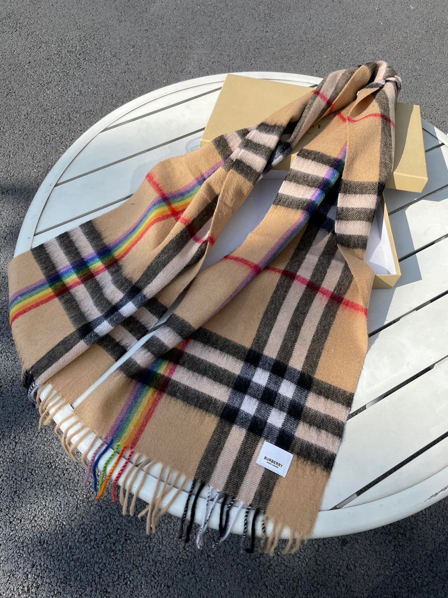 CHECK SCARF 200 CM IN CAMEL BEIGE MIX BLACK CASHMERE 394753