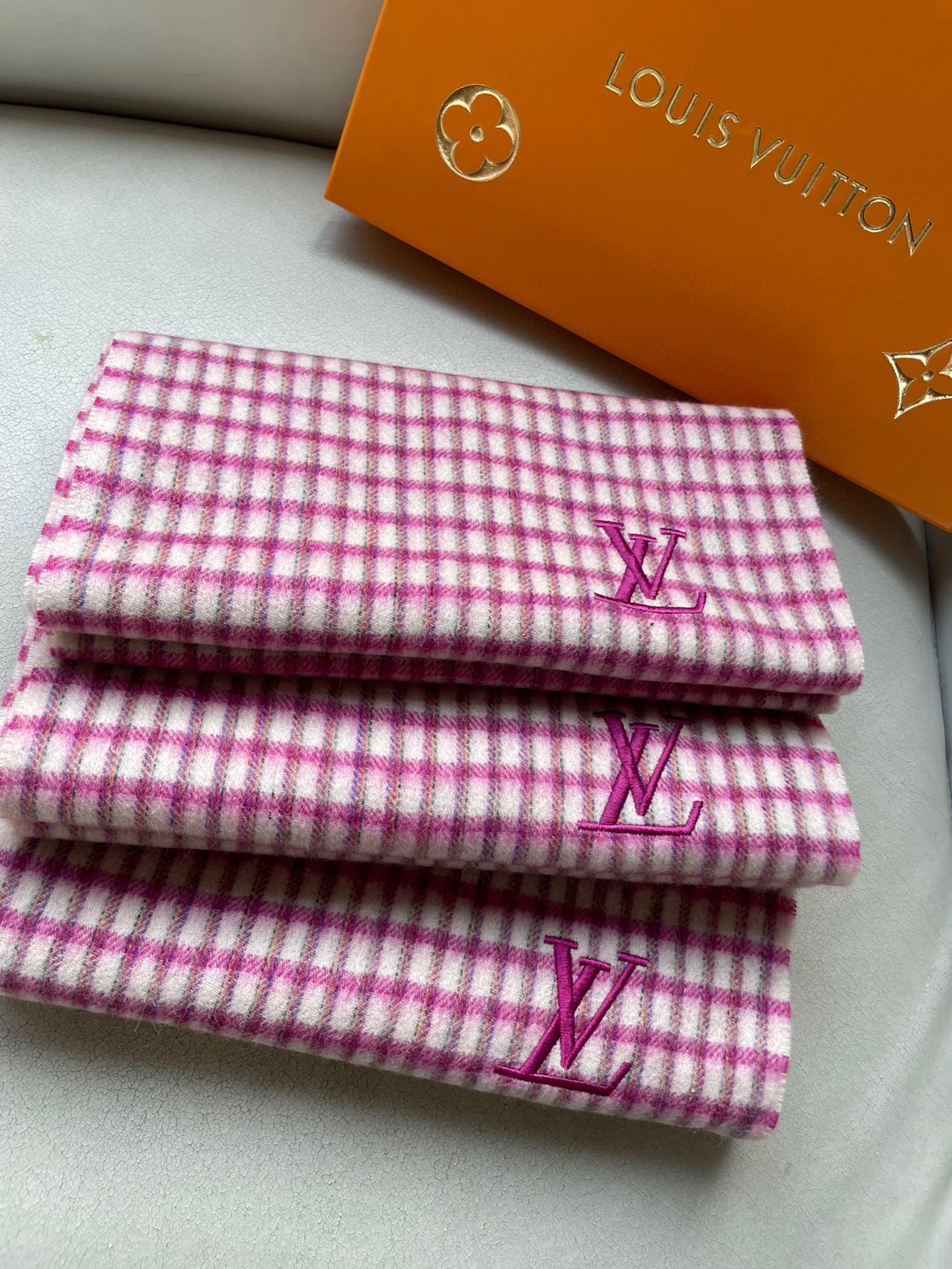 PLAID EMBROIDERY SCARF 180 CM IN BRIGHT PINK CASHMERE 399964