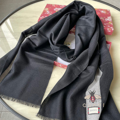 SCARF 200 CM IN BLACK MIX LIGHT GRAY CASHMERE WITH EMBROIDERED BEE 407515