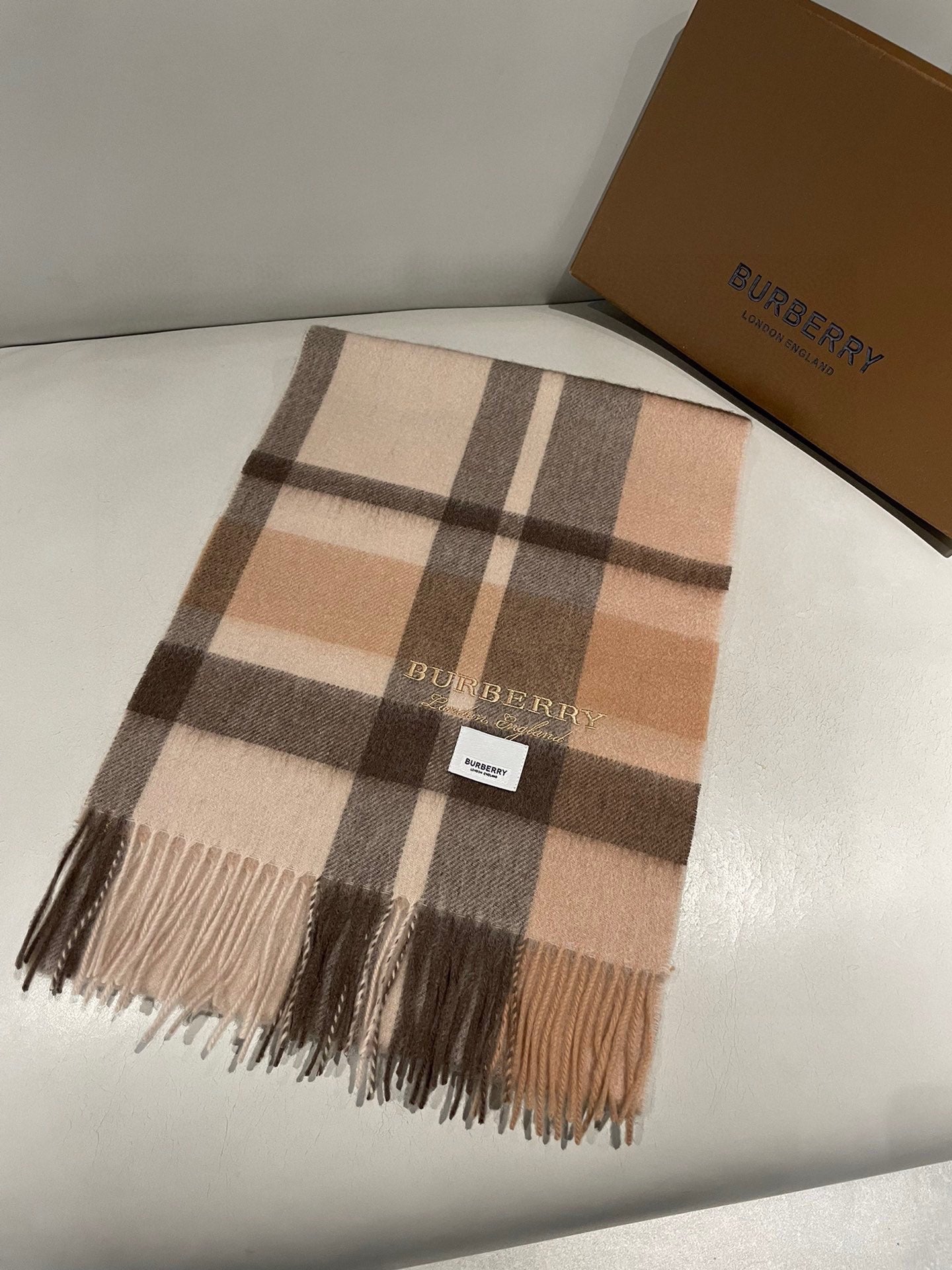 SCARF 180 CM IN CINNAMON BROWN CASHMERE 408784