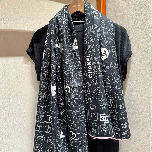 SQUARE SCARF 140 CM IN BLACK MONOGRAM SILK 403999