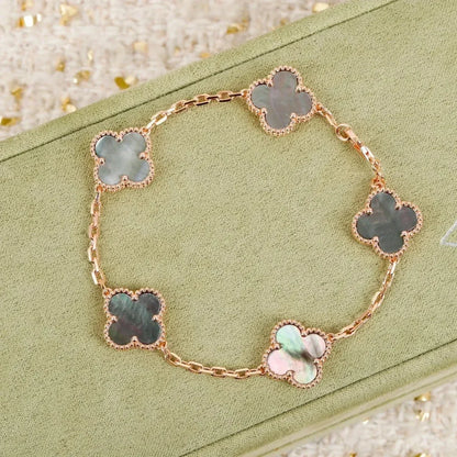 [Rose Jewellery]CLOVER 5 MOTIF GRAY MOP  BRACELET