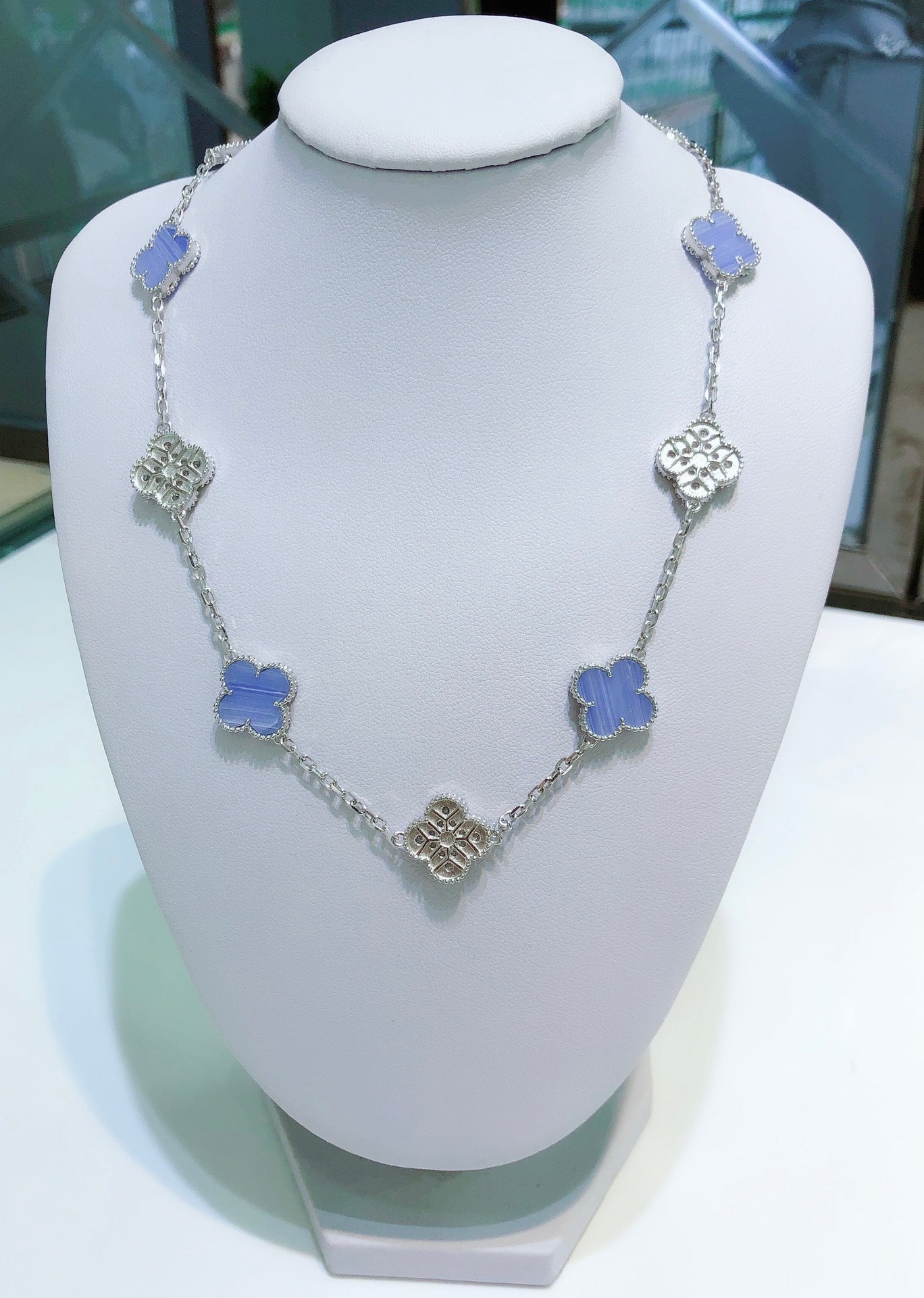 [Rose Jewellery]CLOVER 10 MOTIFS CHALCEDONY DIAMONDS SILVER NECKLACE